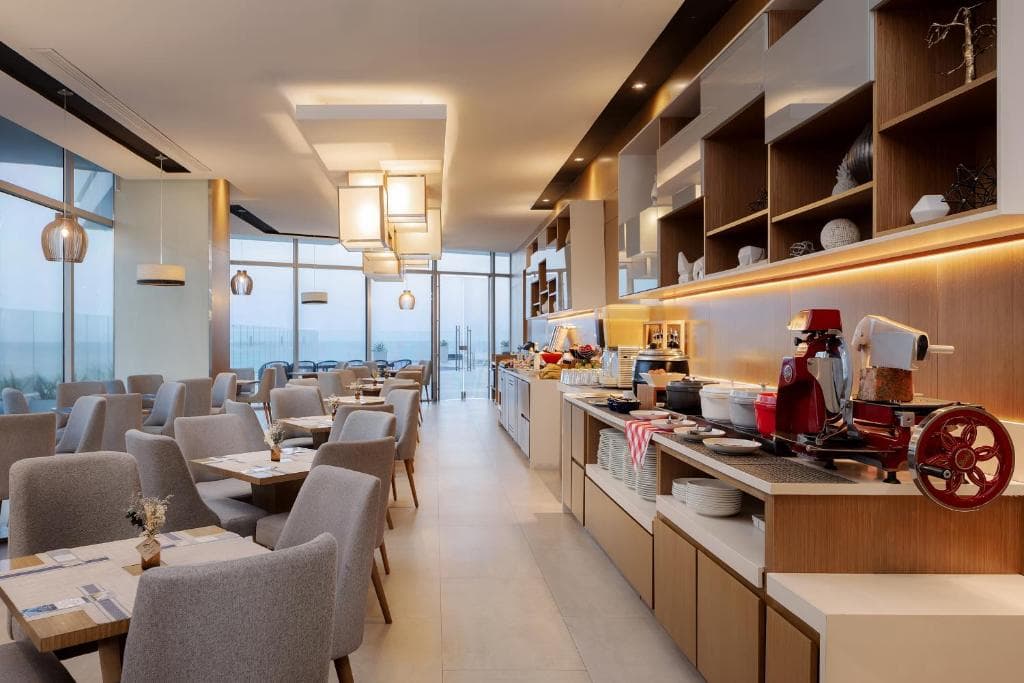AC Hotel by Marriott Santa Marta